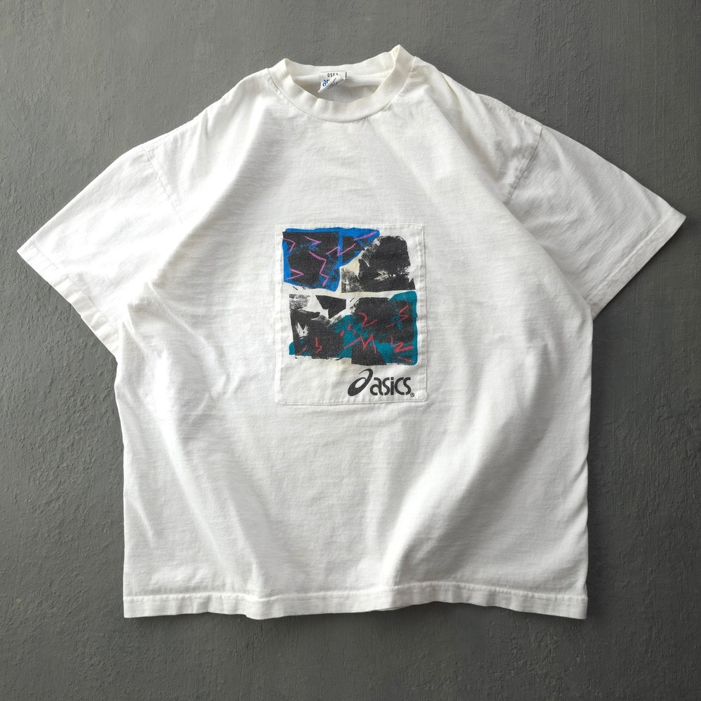 Vintage 90s Asics White T-shirt OSFA Abstract Graphic Made in USA